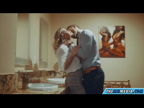 ❤️ When a busty blonde seduces you in a public restroom ❤❌ Porn video at en-us.vlad-massage-salon.ru ❌❤